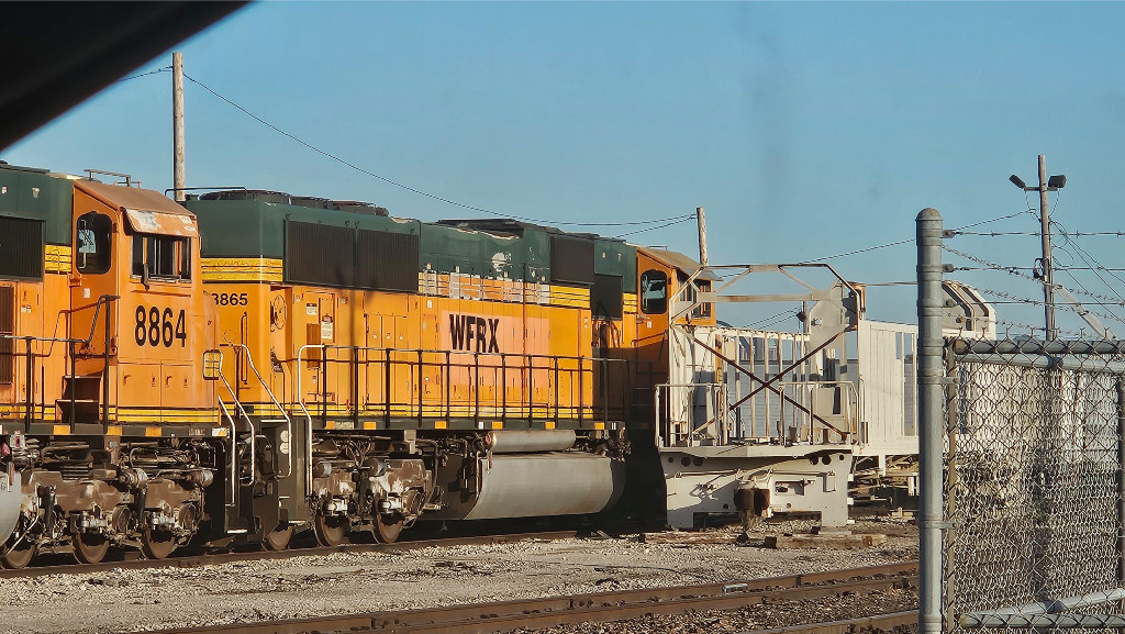 WFRX 8865
